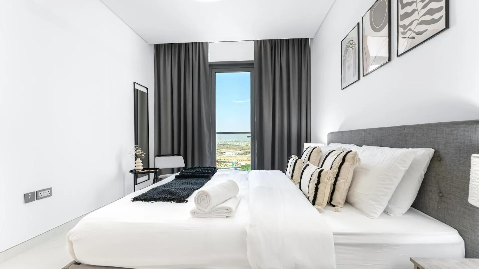 Apartment District One Residences 11 Dubai